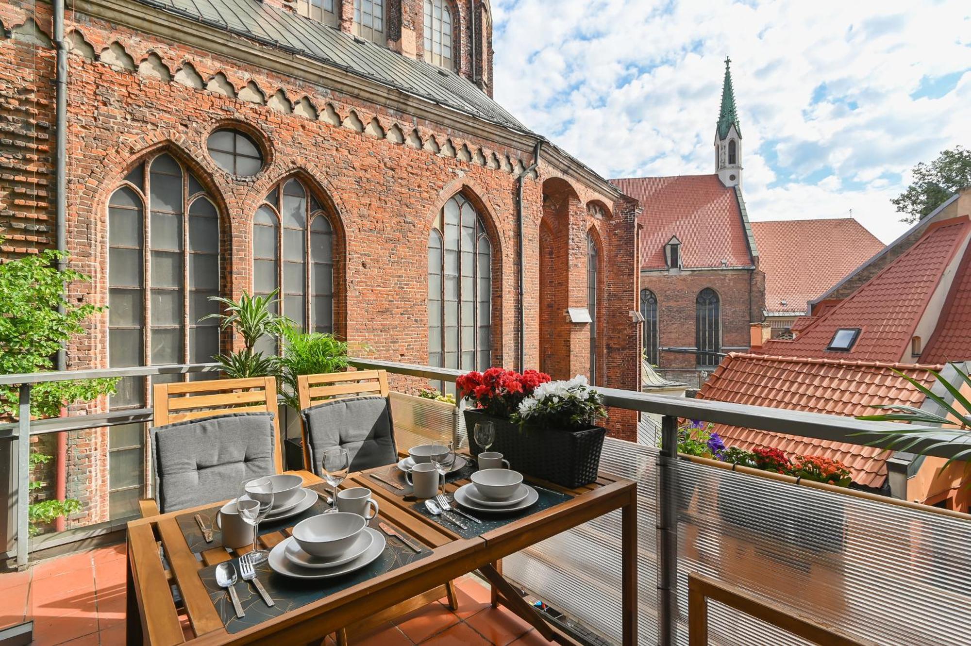 Saint Peter'S Apartment Рига Экстерьер фото